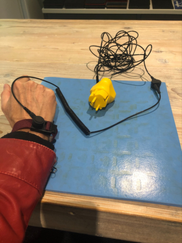 Câble de terre Haarlem/Delft pour protège-table ESD / bracelet