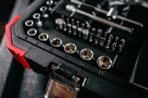 GEDORE R46003100 Jeu de douilles 1/4"+1/2" 10-32mm 100 pièces