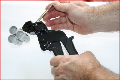 Spantang voor roestvaststalen bundelbanden met kogelslot