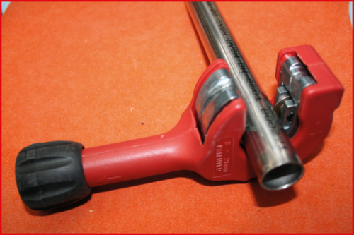 Pijpsnijder met ratel