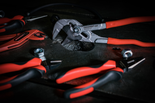 GEDORE R28100007 Pince à pompe à eau 7" réglable en 7 positions