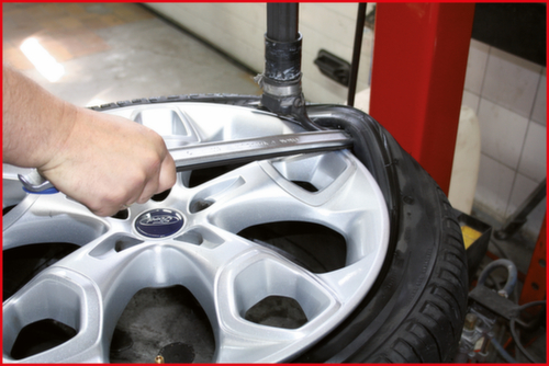 KS Tools tire and mounting lever