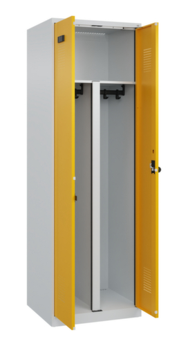 C+P Locker voor PBM Evolo PLUS staand op de vloer