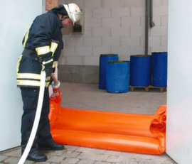 Flexibele deur-/poortafdichting, te vullen met water